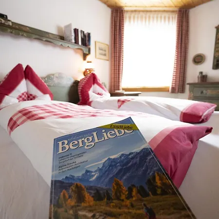 Chasa Serras - Doepper Appartement